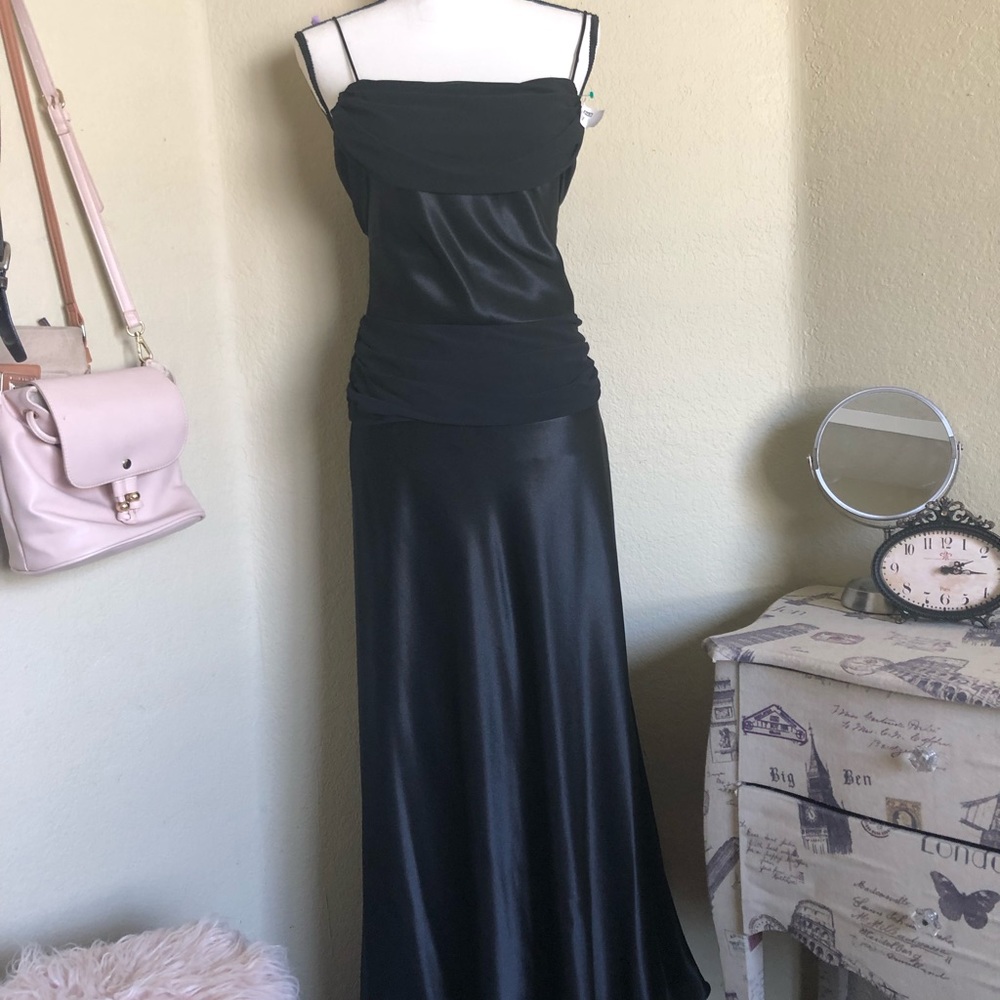 NWOT Cache Black Formal Gown